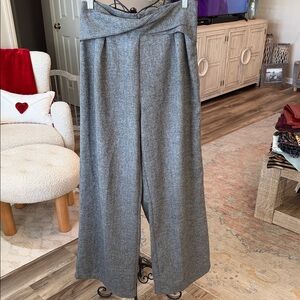 Elegant Wide-Leg Gray Pants